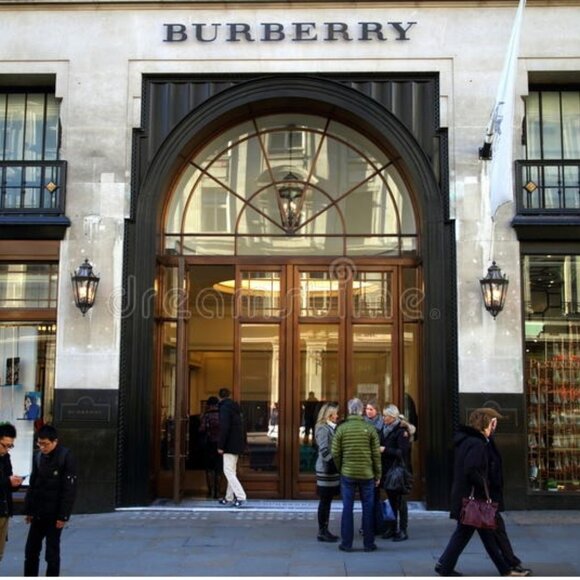 Gorgeous Burberry 100% Cashmere Sweater w/ Romantic Detailing Med $1050 - Picture 10 of 10